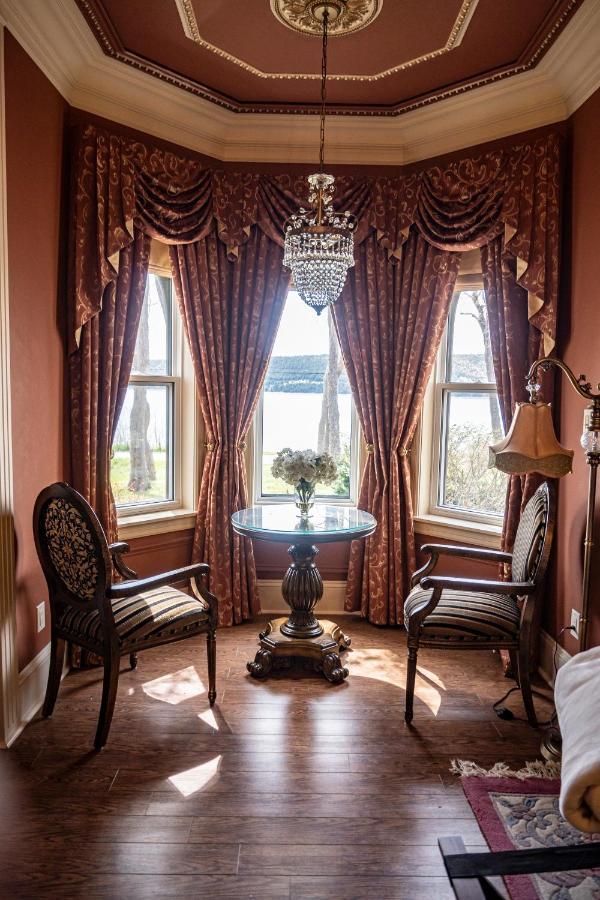 Belle View Manor Inn Harbour Grace エクステリア 写真